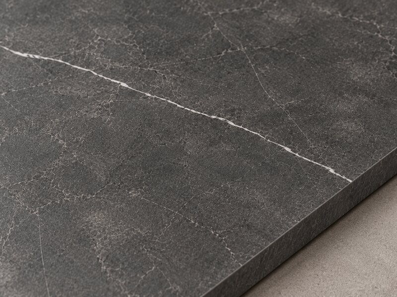 pietra-grey-surface-detail-800x600